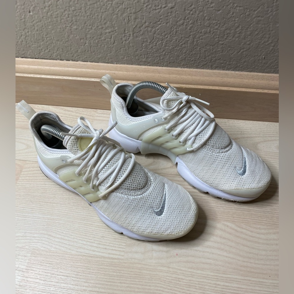 Nike Air Presto White Sneakers 878068-100 Womens Shoes Size 8